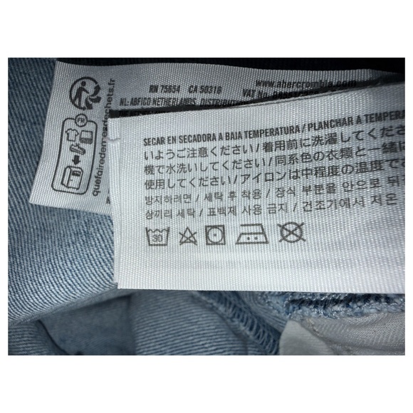 Abercrombie & Fitch - The Baggy Jeans Low Rise Curve Love - Light Wash - 27/4S - Picture 6 of 7
